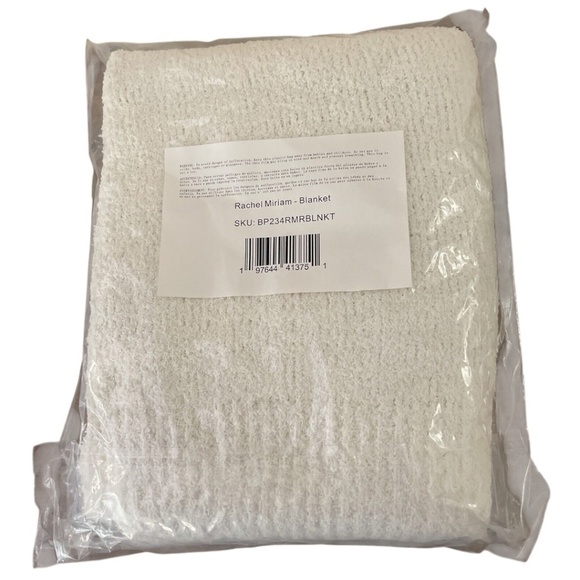 Rachel Miriam The Cloud Blanket-Throw - Picture 2 of 6